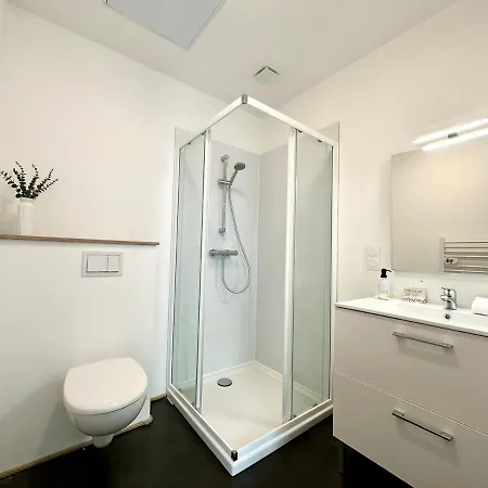 Le Chic - Parking - Exterieur - Fibre - Calme Apartment *